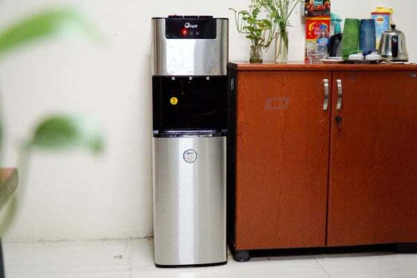 Cây nước nóng lạnh Fujie FujiE WD7500C Cây nước nóng lạnh Fujie FujiE WD7500C