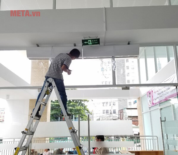 Quạt chắn gió Oulai FM4515DY Quạt chắn gió Oulai FM4515DY