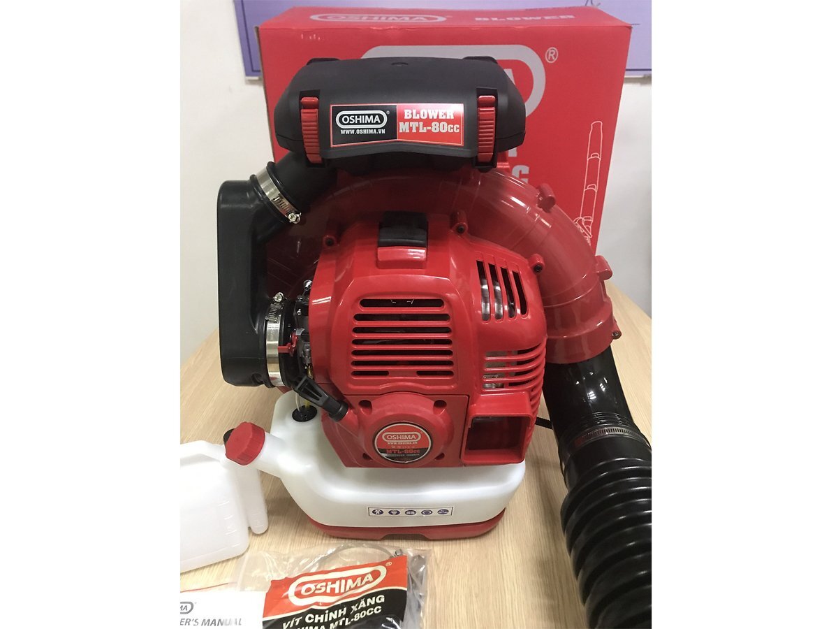 Máy thổi lá Oshima  