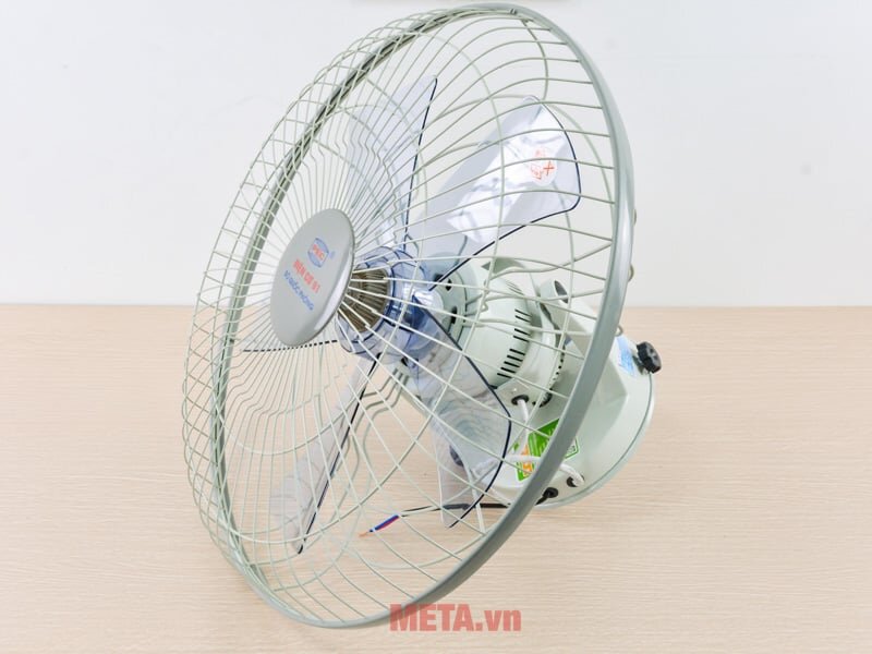 Quạt trần 5 cánh QĐT-450ĐK có 1 điều khiển từ xa đi kèm Quạt trần 5 cánh QĐT-450ĐK có 1 điều khiển từ xa đi kèm