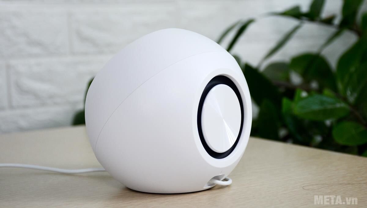 Loa Creative Pebble 2.0