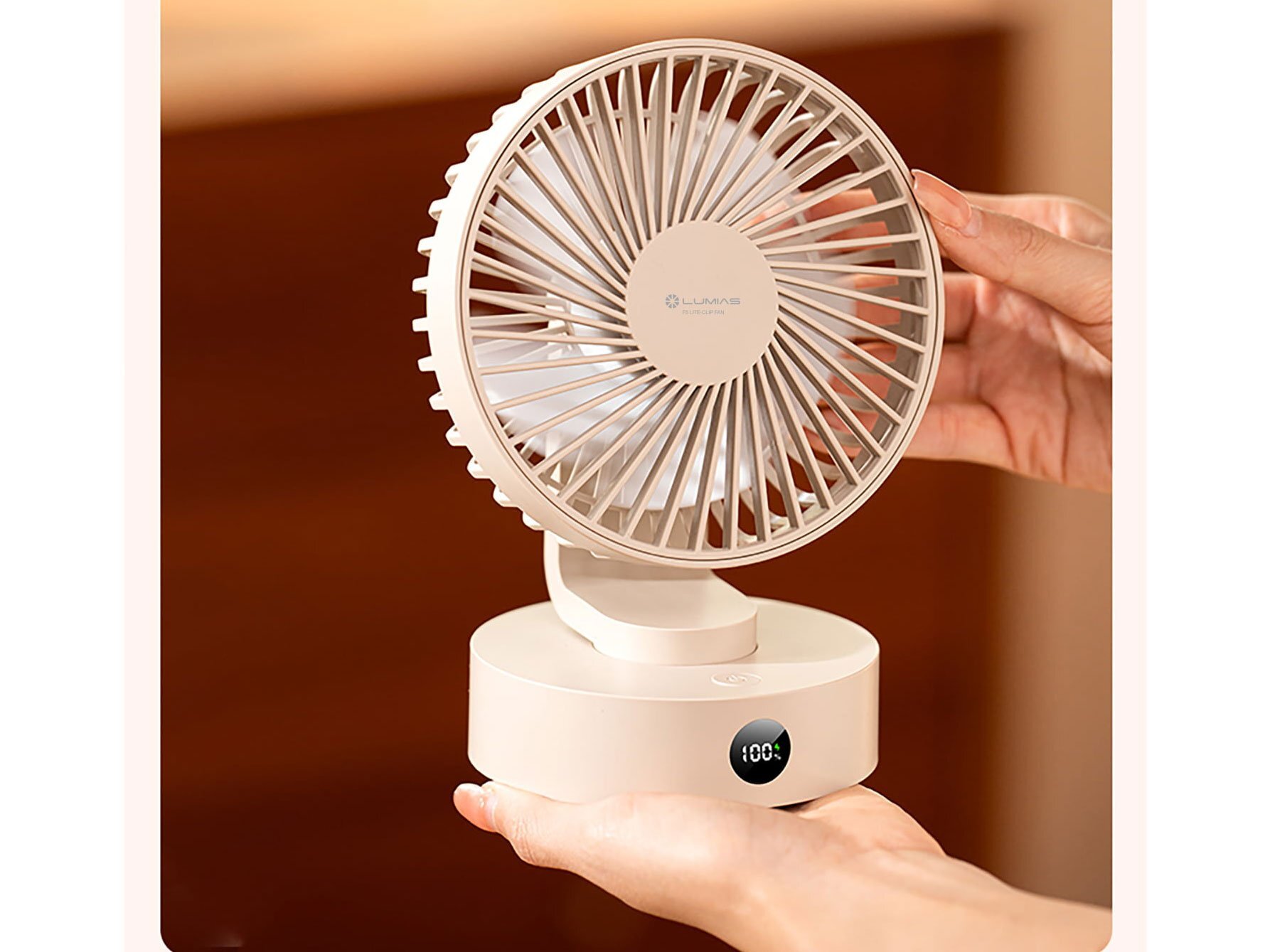 Quạt sạc để bàn  