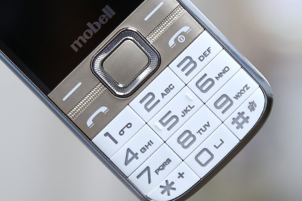 Điện thoại MOBELL M389