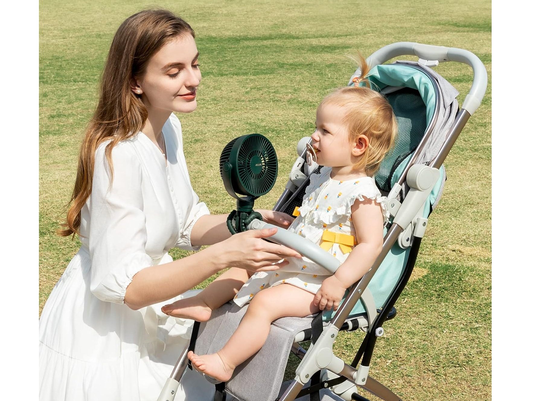 Quạt tích điện Mini  