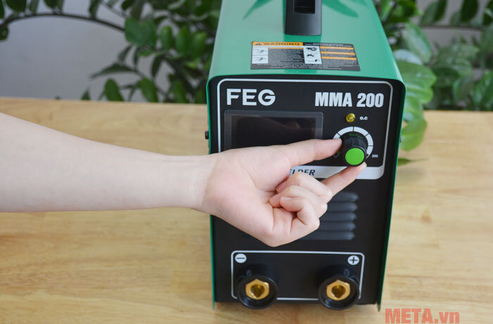 Máy hàn que điện tử FEG MMA 200