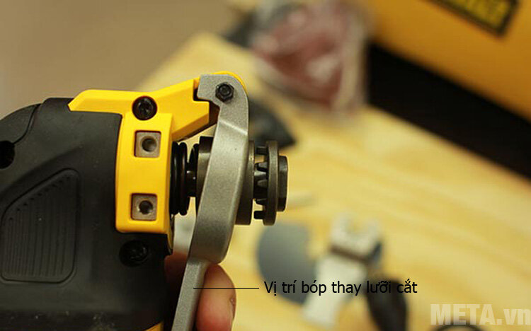 Máy cắt rung đa năng DeWalt DWE315K