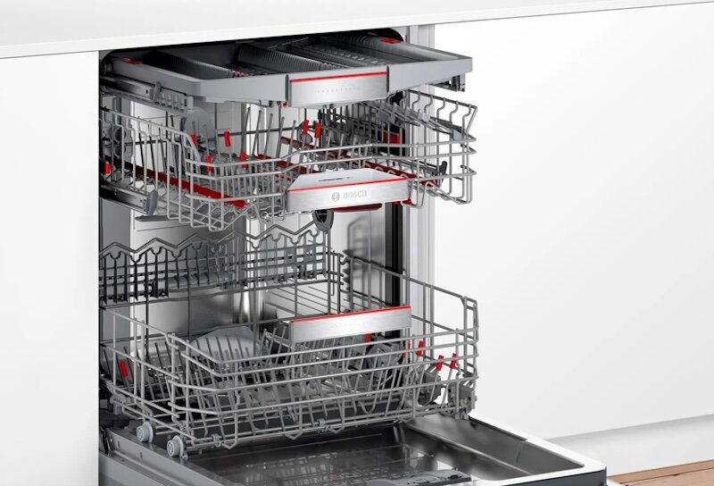 Máy rửa bát Serie 8 Bosch SMD8TCX01E được thiết kế với ba giàn rửa rộng rãi