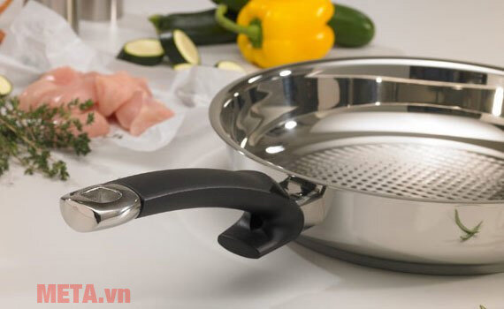 Chảo inox Fissler Steelux cao cấp 24cm