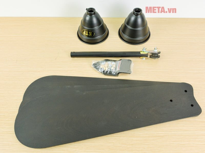 Chất liệu cánh quạt bằng gỗ Quạt trần Kim Thuận Phong CG206