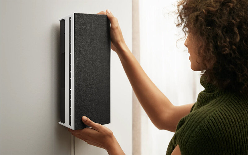 Gắn loa trên tường