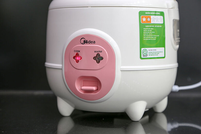 Nồi cơm điện Midea 0.6 lít CM06SA Nồi cơm điện Midea 0.6 lít CM06SA