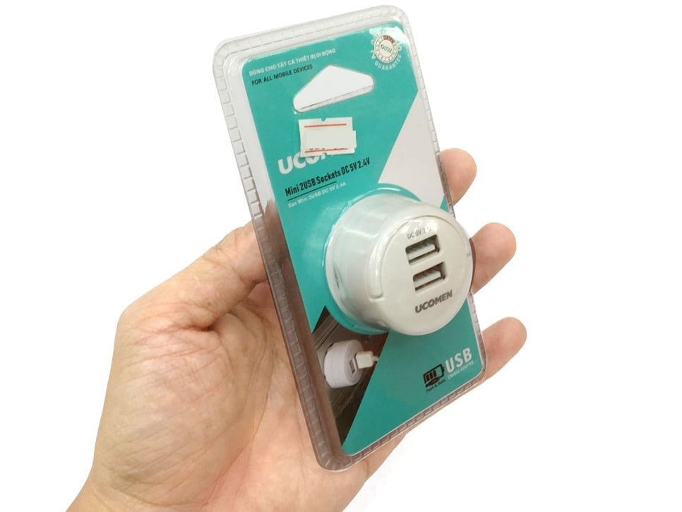 Sạc điện thoại Ucomen 