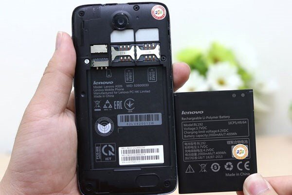 Điện thoại Lenovo A526