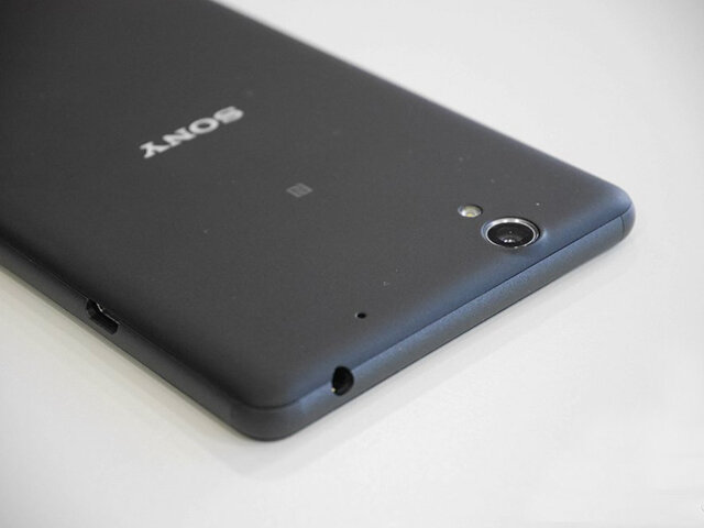 Điện thoại Sony Xperia C4 Dual