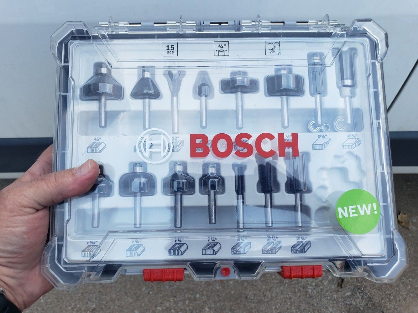 Bộ mũi phay gồm 15 món Bộ mũi phay thẳng và phay góc Bosch