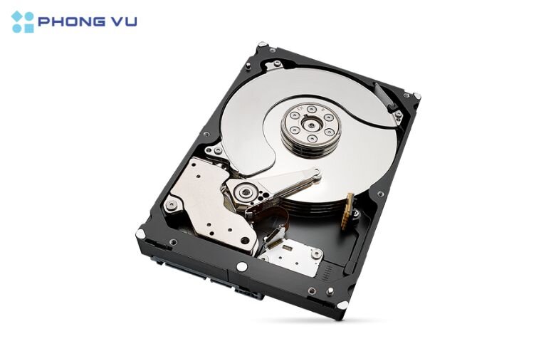 ổ cứng Seagate IronWolf Pro 4TB cho phép tản nhiệt và làm mát hệ thống hiệu quả, đảm bảo hiệu suất xử lý dữ liệu