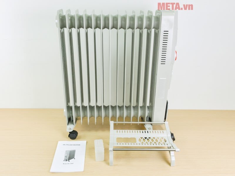 Trọn bộ sản phẩm Máy sưởi dầu Hokyto HK-1300T Máy sưởi dầu Hokyto HK-1300T