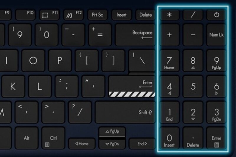 Asus Vivobook X1504VA-NJ069W 11