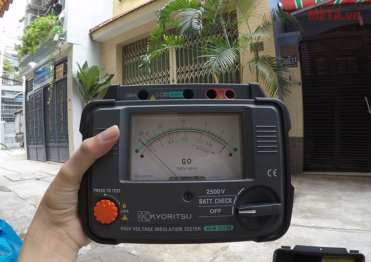 Đồng hồ đo điện trở cách điện Kyoritsu 3121B Đồng hồ đo điện trở cách điện Kyoritsu 3121B