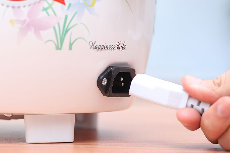 Nồi cơm điện Midea 1 lít MR-GM10SA Nồi cơm điện Midea 1 lít MR-GM10SA
