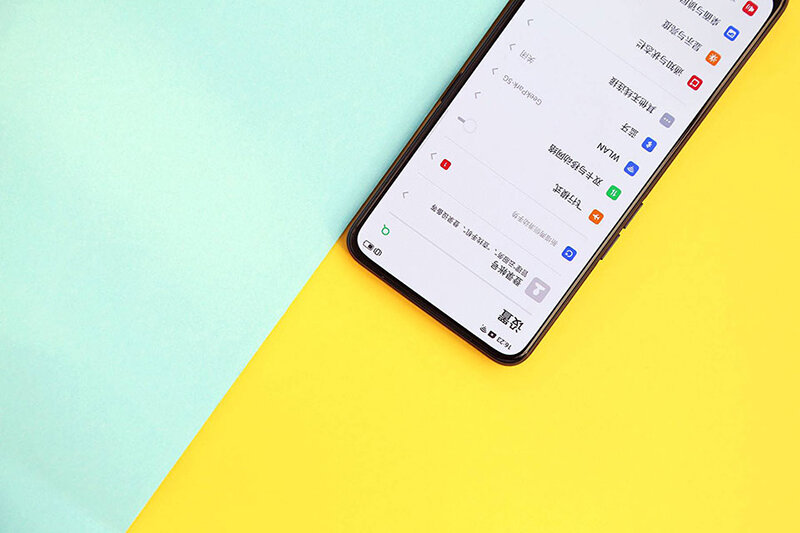 Điện thoại Xiaomi Realme X - 4GB RAM, 64GB, 6.53 inch
