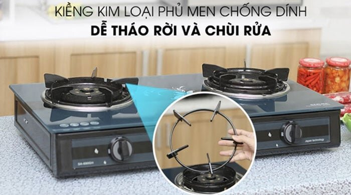 Kiềng bếp ga Sakura SA-690NK được làm từ chất liệu bền bỉ, chắc chắn