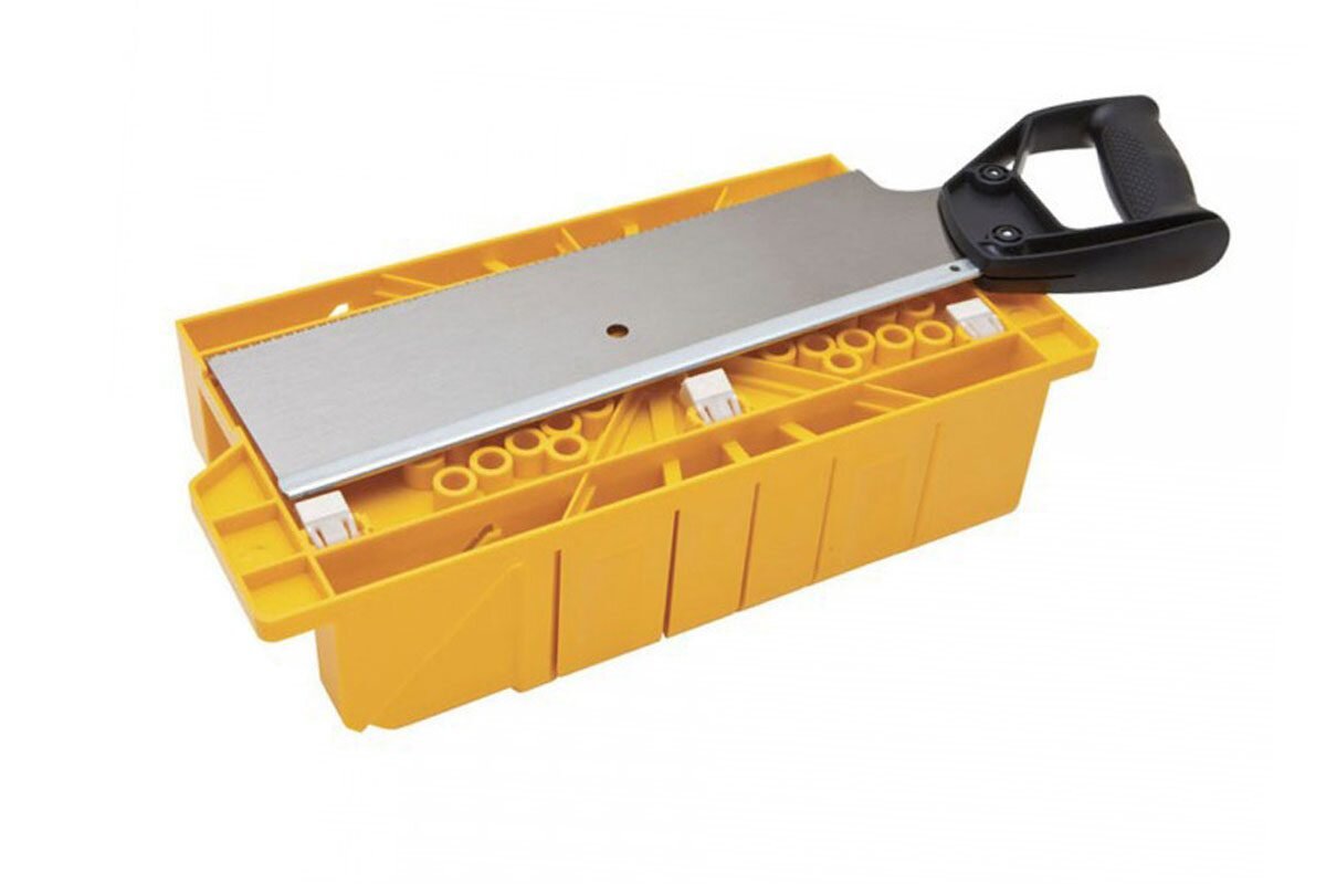 Cưa cầm tay cử nhựa 12