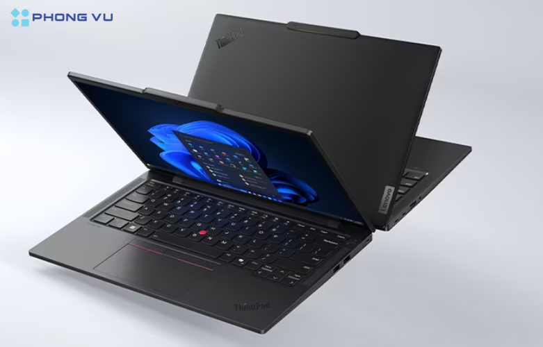 Laptop Lenovo ThinkPad T14s Gen 5 - 21LS0062VN màn hình 14