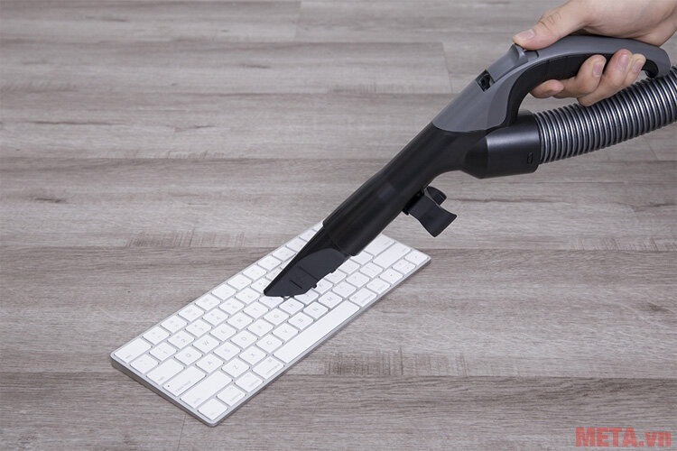 Máy hút bụi Panasonic MC-CL565KN46 2 lít