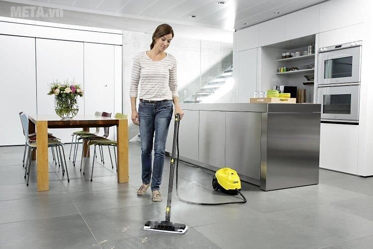 Máy làm sạch bằng hơi nước Karcher SC3