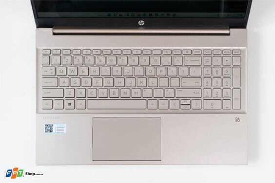 HP Pavilion 15 eg2084TU (ảnh 7)