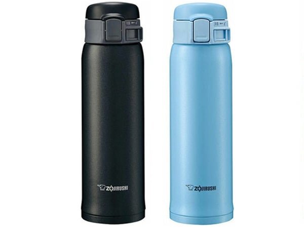 Bình nhiệt có hai màu đen và xanh dương