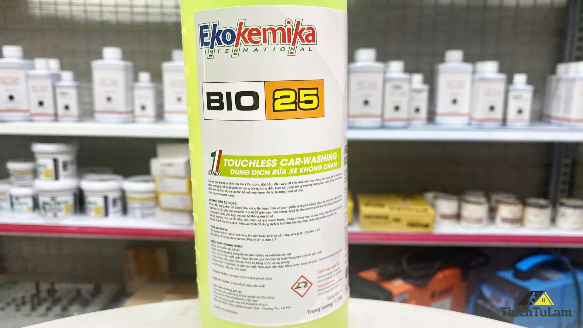 Dung dịch rửa xe không chạm Ekokemika BIO 25