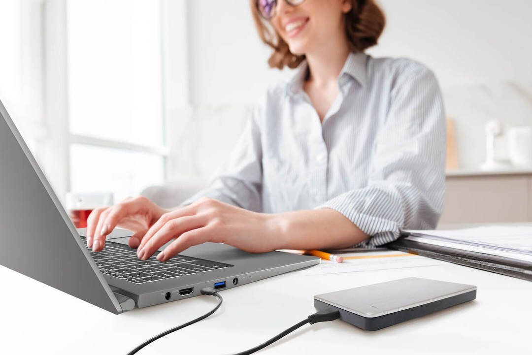 Laptop MSI Modern 15 A5M-238VN (R5-5500U/ 8GB/ 512GB SSD/ 15.6FHD, 60Hz/ VGA ON/ Win11/ Grey/ Vỏ nhôm)