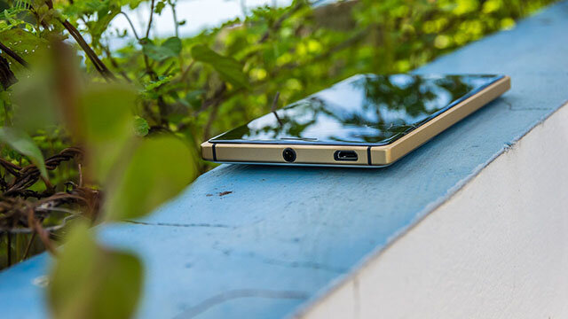 Điện thoại Nokia Lumia 830