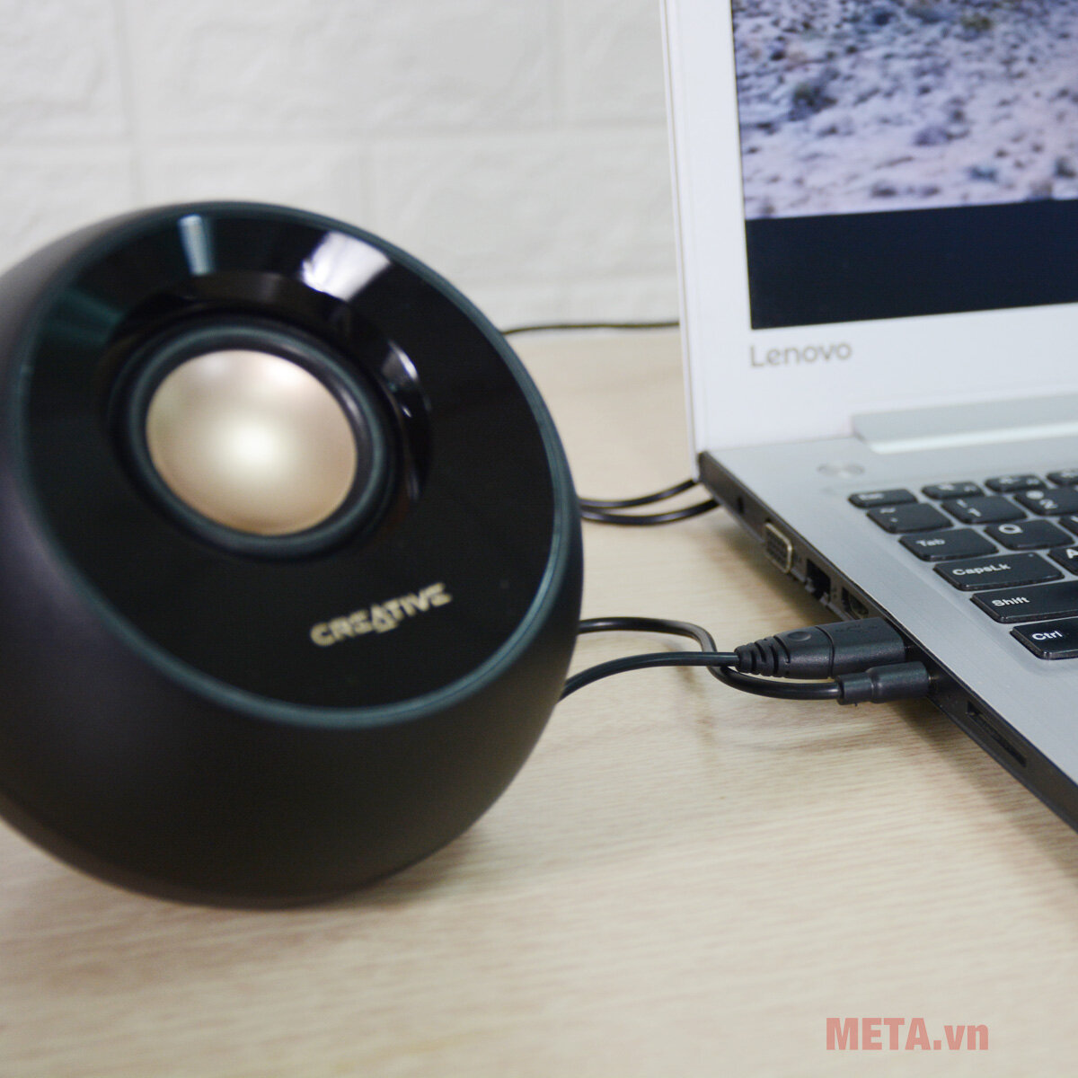 Loa Creative Pebble Plus 2.1 (Black)