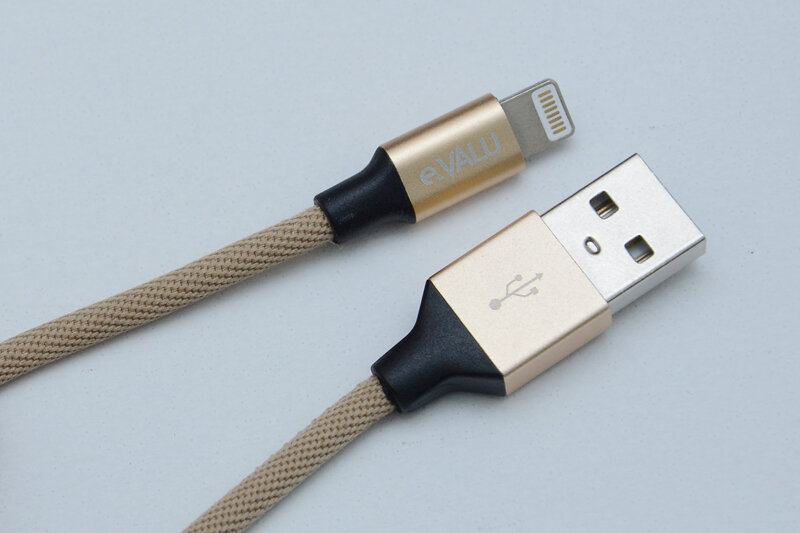 Dây cáp Lightning 0.2 m eValu LTL-02