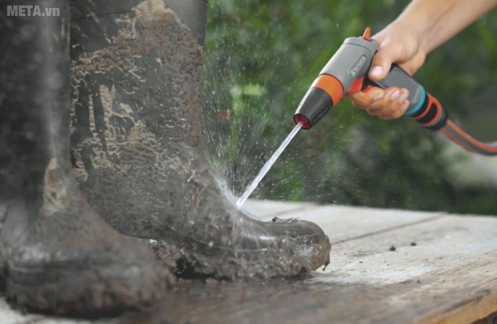 Vòi phun bằng nhựa Gardena - 18303-20 dạng xịt rửa  Vòi phun bằng nhựa Gardena - 18303-20 dạng xịt rửa