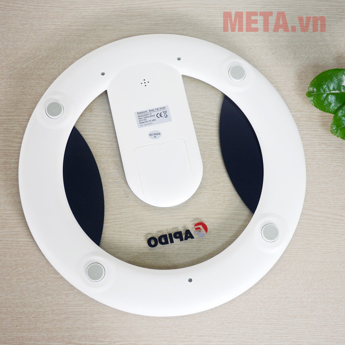 Cân sức khỏe phân tích chỉ số cơ thể Rapido RSF01-R (NAC90039)