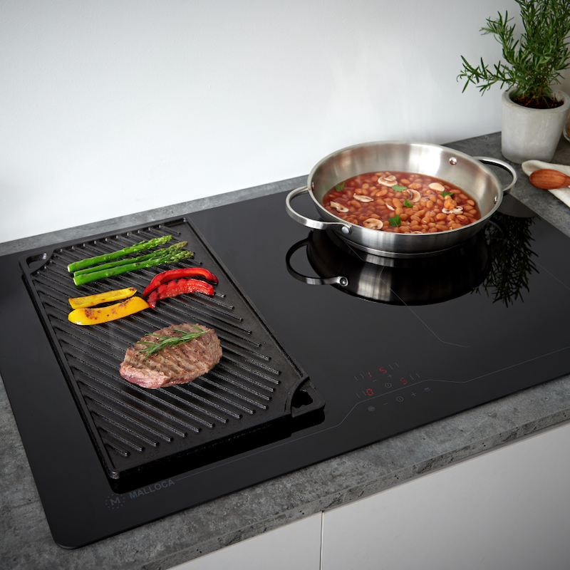Bếp từ Malloca MI-784 ITG có chức năng liên kết vùng nấu