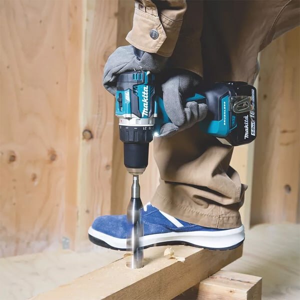 Máy khoan vặn vít dùng pin Makita DDF482RFE