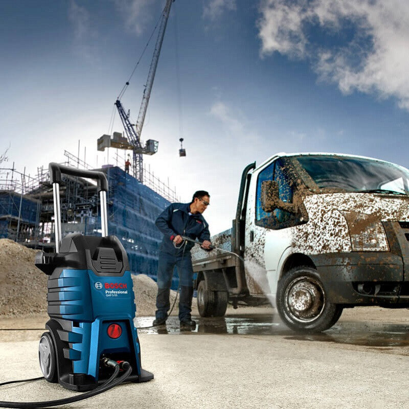 Máy phun xịt rửa xe công nghiệp Bosch GHP 5-55 (2000W)