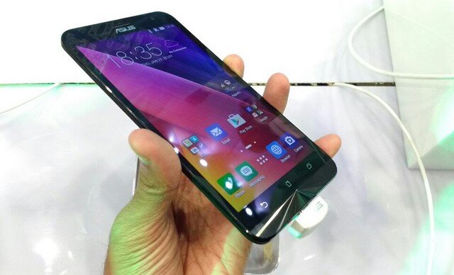 Điện thoại Asus Zenfone 2 Deluxe ZE551ML