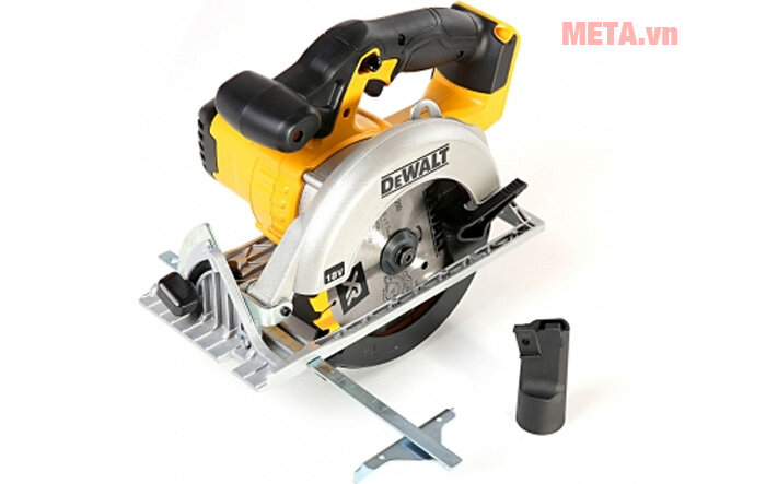 Máy cưa đĩa pin DEWALT DCS391N