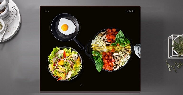 Hình ảnh bếp từ âm 3 vùng nấu Cata ISB 6130 BK