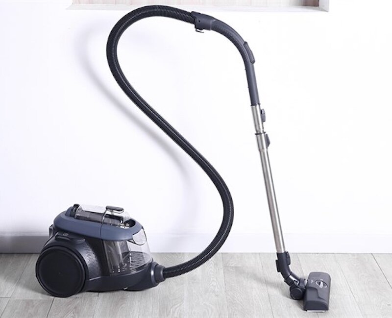 máy hút bụi Electrolux EFC71611 sở hữu lực hút mạnh mẽ