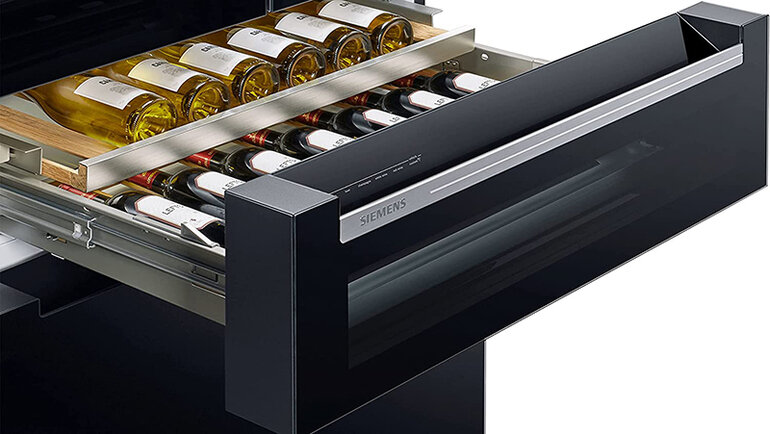 Tủ lạnh Siemens 572 lít KF96RSBEA