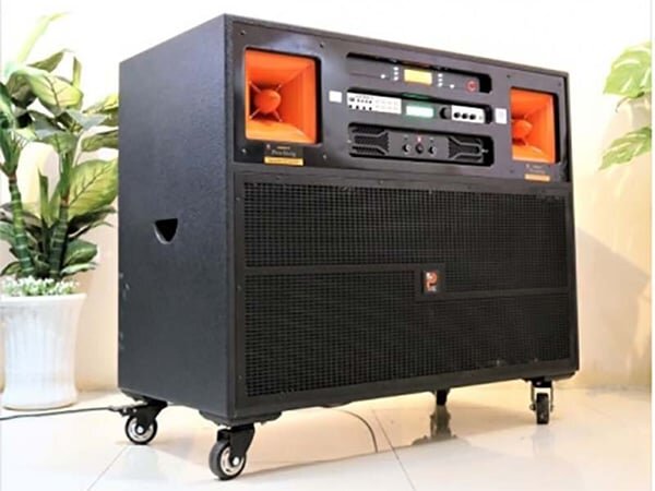 Loa kéo Prosing J97 Pro có 4 bánh xe Loa kéo Prosing J97 Pro