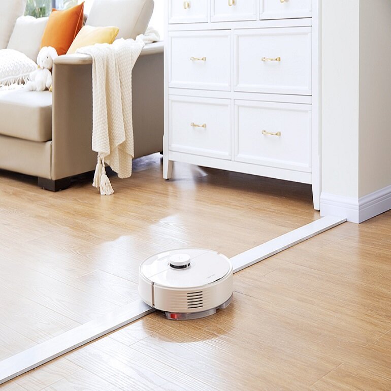Robot hút bụi lau nhà Roborock Q7 Max Plus