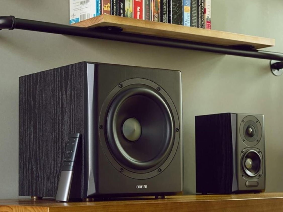 Loa Edifier S351DB có thiết kế gọn gàng, nổi bật